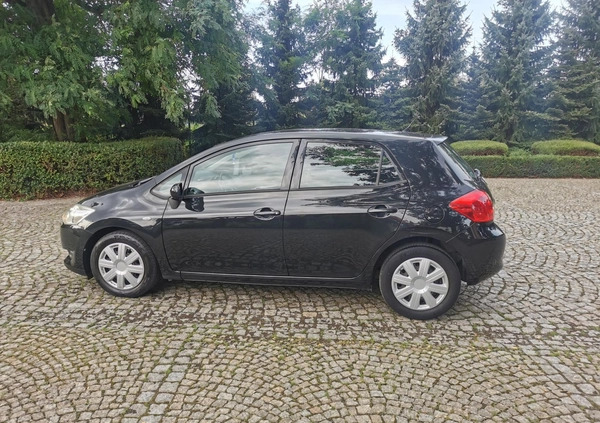 Toyota Auris cena 17900 przebieg: 221520, rok produkcji 2010 z Legnica małe 67